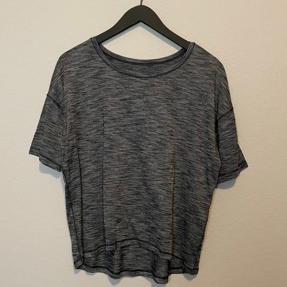 NWOT lululemon Run It Out Tee